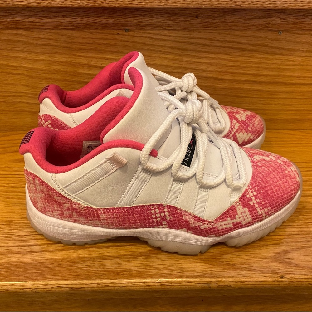 Jordan 11’s pink snakeskin